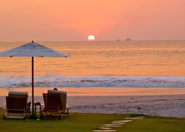 Located In The Palms Private In Playa Flamingo, Costa Rica Portegolpe